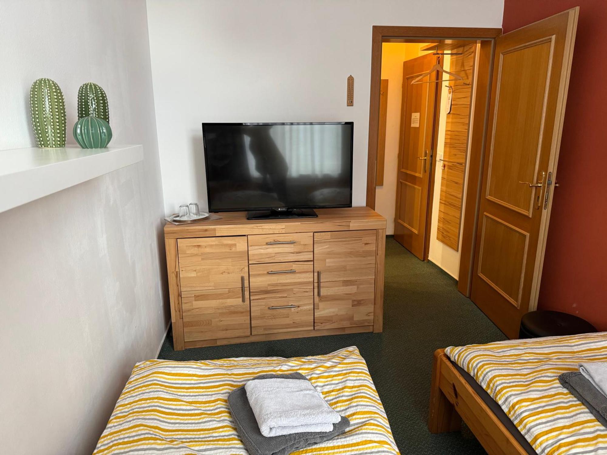 Lucni Dum Hotel Янске Лазне Стая снимка