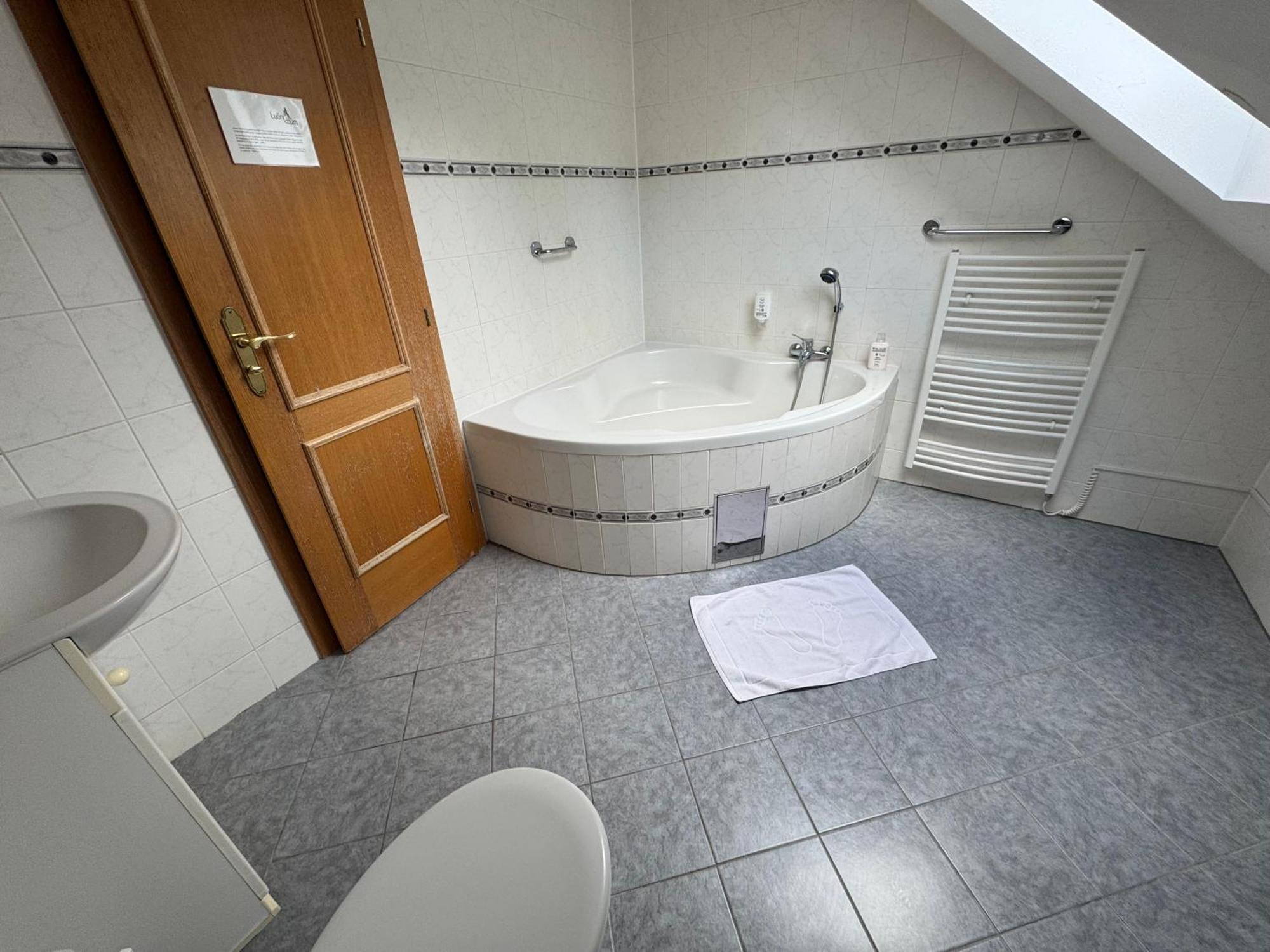 Lucni Dum Hotel Янске Лазне Стая снимка